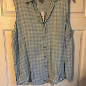 NWT! Avenue Blue Checkered Sleeveless Top